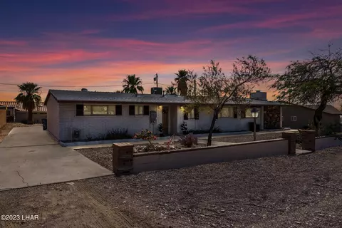 3160 Silver Bell Dr, Lake Havasu City, AZ 86406