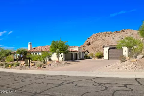 3021 Circula De Hacienda, Lake Havasu City, AZ 86406