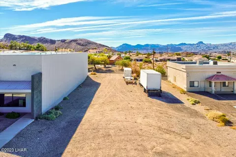 2870 Sweetwater Ave, Lake Havasu City, AZ 86406
