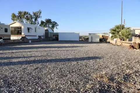 28084 Frame Ave, Bouse, AZ 85325 photo 3
