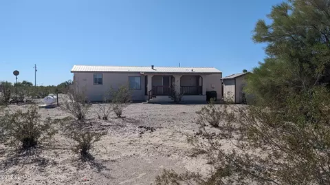 29866 W Sunset St, Quartzsite, AZ 85346