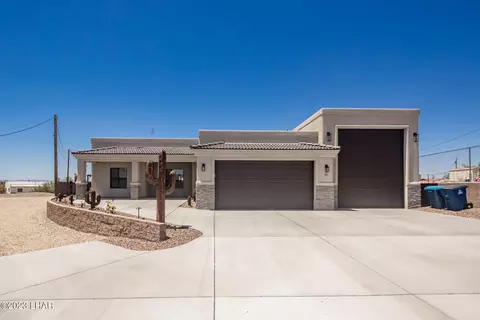 95 Nelson Ln, Lake Havasu City, AZ 86403