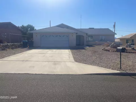 3370 Oasis Dr, Lake Havasu City, AZ 86404