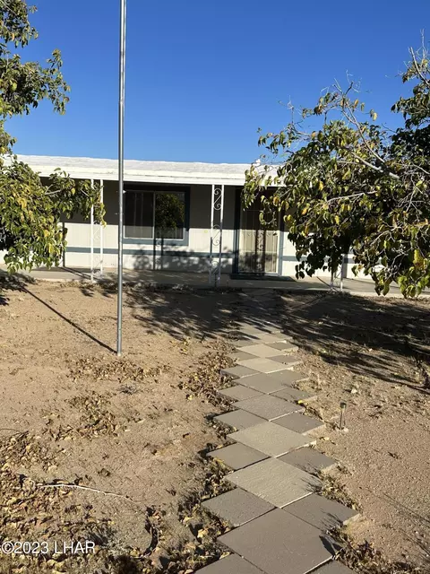 3708 N Eden Rd, Golden Valley, AZ 86413
