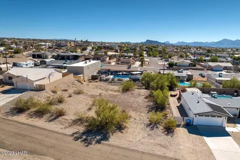2500 Tovar Ln, Lake Havasu City, AZ 86403