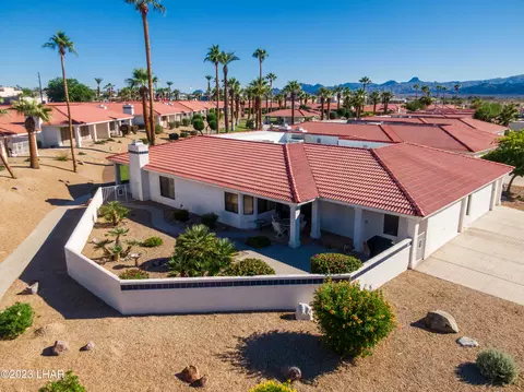 375 London Bridge Rd #68, Lake Havasu City, AZ 86403