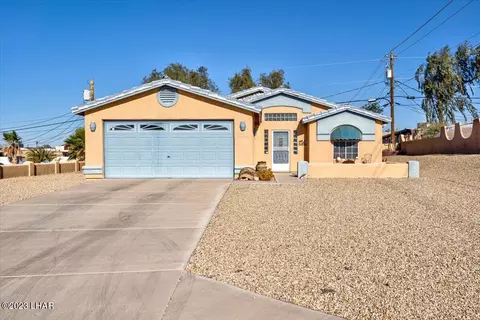 2697 Tradewind Dr, Lake Havasu City, AZ 86403