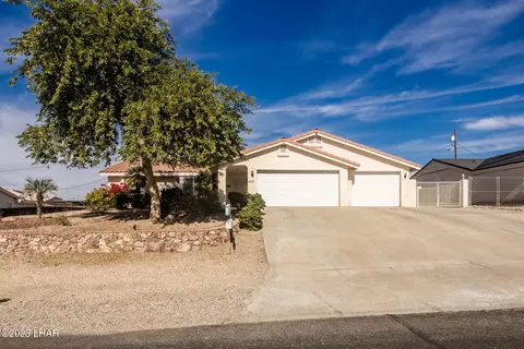 4033 Carlsbad Dr, Lake Havasu City, AZ 86406