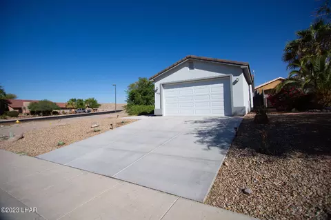 2249 Hijolly Dr, Bullhead City, AZ 86442