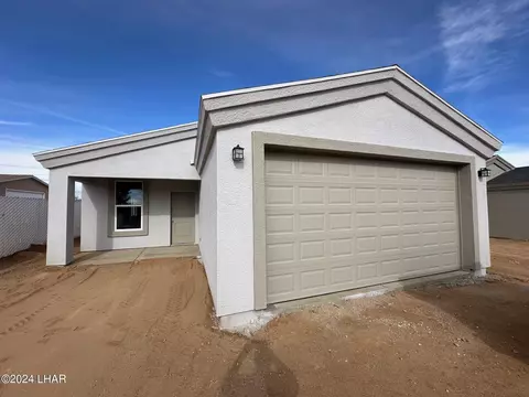 2695 E Ames Ave, Kingman, AZ 86409