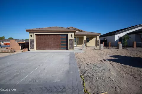 1711 Sugar Bush Pl, Fort Mohave, AZ 86426