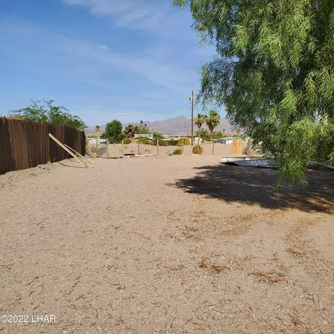 3171 Kenneth Ln, Lake Havasu City, AZ 86404