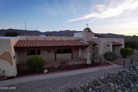3796 Hiawatha Dr, Lake Havasu City, AZ 86404
