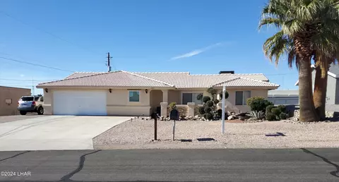 3525 Big Chief Dr, Lake Havasu City, AZ 86406