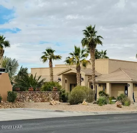 1905 Victoria Farms Apt 28 Rd, Lake Havasu City, AZ 86404