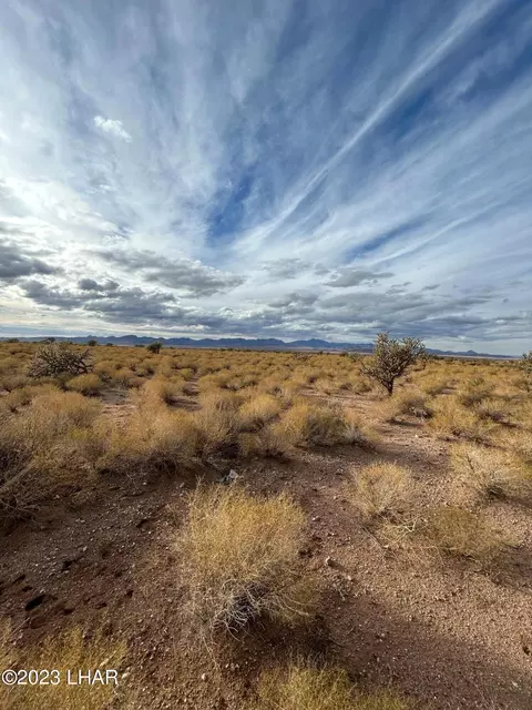 5727 N Patrick Dr, Kingman, AZ 86401
