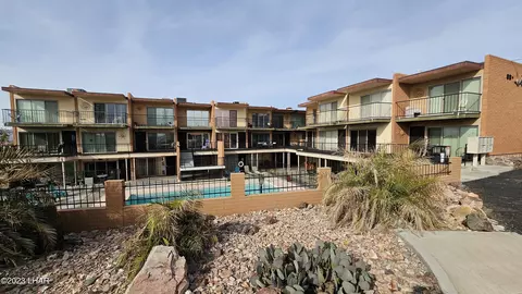 89 Acoma Blvd N #6, Lake Havasu City, AZ 86403