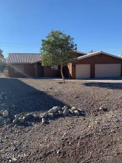 849 Avalon Ave, Lake Havasu City, AZ 86404