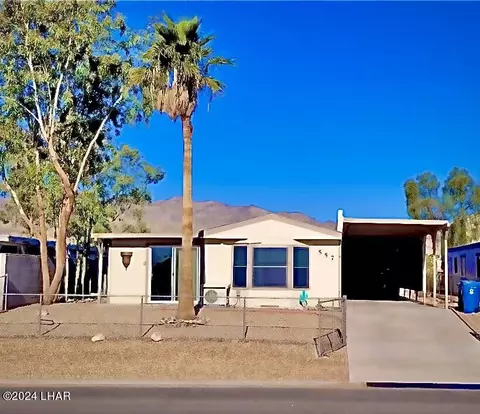 557 Roadrunner Dr, Bullhead City, AZ 86442