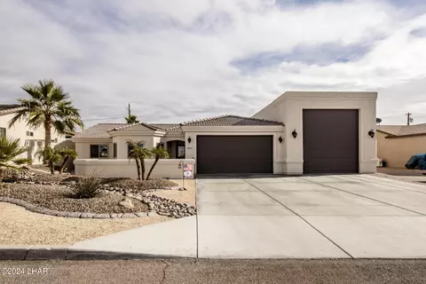 3112 Shoshone Dr, Lake Havasu City, AZ 86406