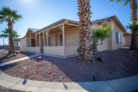 1545 El Rodeo Rd #17, Fort Mohave, AZ 86426
