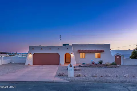 2780 Empress Ct, Lake Havasu City, AZ 86403