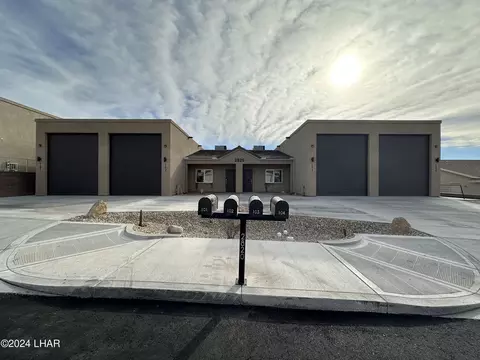 2820 Palisades Dr #101, Lake Havasu City, AZ 86404