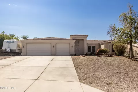 2640 Cliffwood Dr, Lake Havasu City, AZ 86403