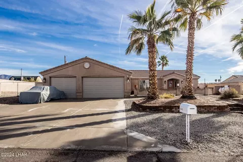 848 Deepwater Dr, Lake Havasu City, AZ 86403