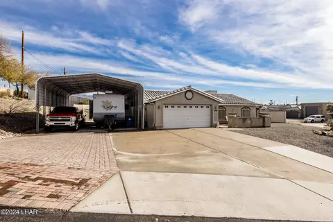 1342 Jolly Roger Ln, Lake Havasu City, AZ 86404