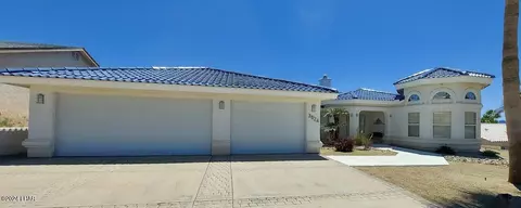 3824 Bear Dr, Lake Havasu City, AZ 86406