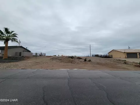 3010 Green Acres Dr, Lake Havasu City, AZ 86404