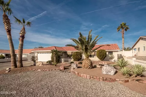 3595 Beechwood Dr, Lake Havasu City, AZ 86406
