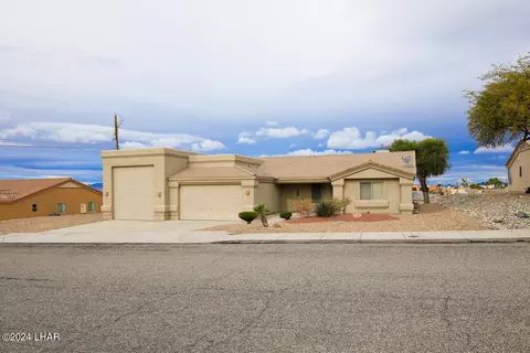 2435 Constellation Dr, Lake Havasu City, AZ 86403