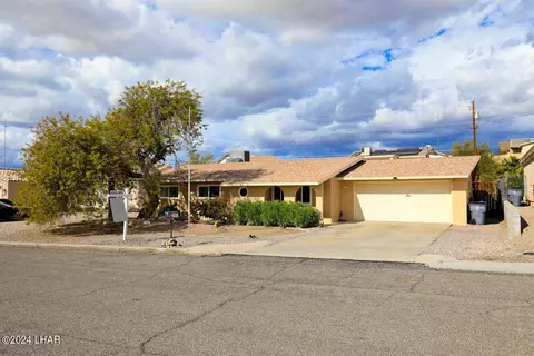 3137 Saddleback Dr, Lake Havasu City, AZ 86406
