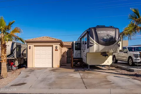 1905 Victoria Farms Apt 315 Rd, Lake Havasu City, AZ 86404