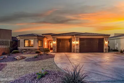 1929 E Troon Dr, Lake Havasu City, AZ 86404