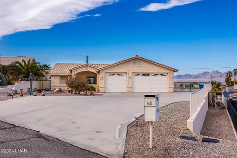 2544 Sunkentree Ln, Lake Havasu City, AZ 86403