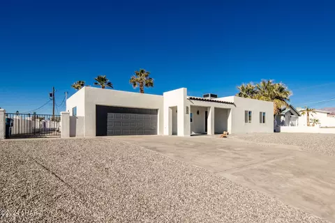 2885 War Eagle Dr, Lake Havasu City, AZ 86406