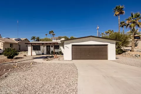 2041 Cosnina Dr, Lake Havasu City, AZ 86403