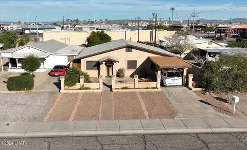1017 S Laguna Ave, Parker, AZ 85344