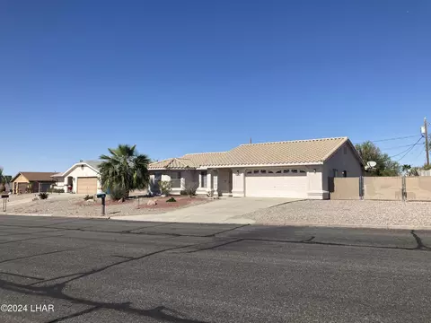 3435 Thunderhead Dr, Lake Havasu City, AZ 86406