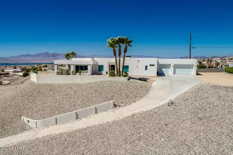 3285 Crestwind Dr, Lake Havasu City, AZ 86404