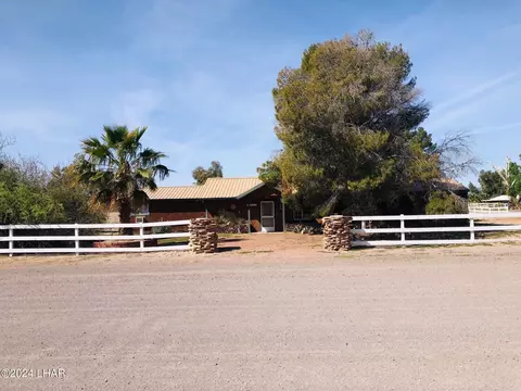 8835 S Calle Del Media, Mohave Valley, AZ 86440