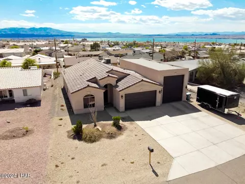 2290 Interceptor Dr, Lake Havasu City, AZ 86404