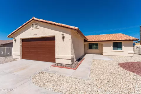 1075 Rolling Hills Dr, Lake Havasu City, AZ 86406