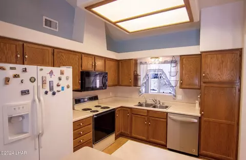 936 Eager Dr, Lake Havasu City, AZ 86406
