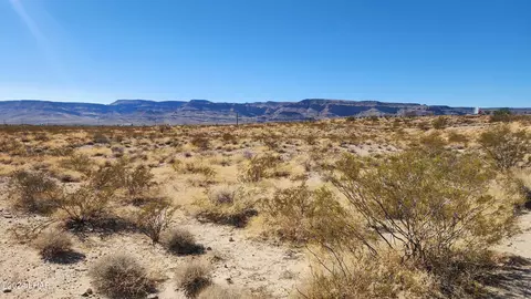 40 Acres I-40, Yucca, AZ 86438