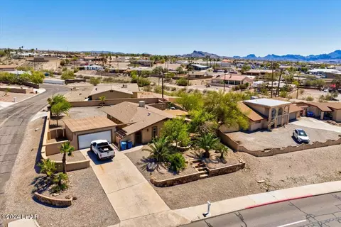 124 Acoma Blvd N, Lake Havasu City, AZ 86403
