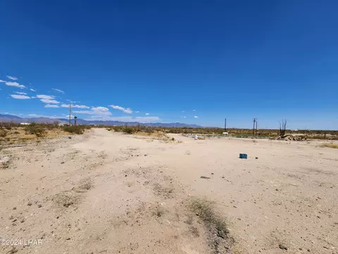 14279 Anegam Rd, Yucca, AZ 86438 photo 27